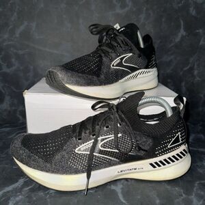 Brooks Levitate StealthFit GTS 5 Black Running Shoes Sneakers Women’s Size 9